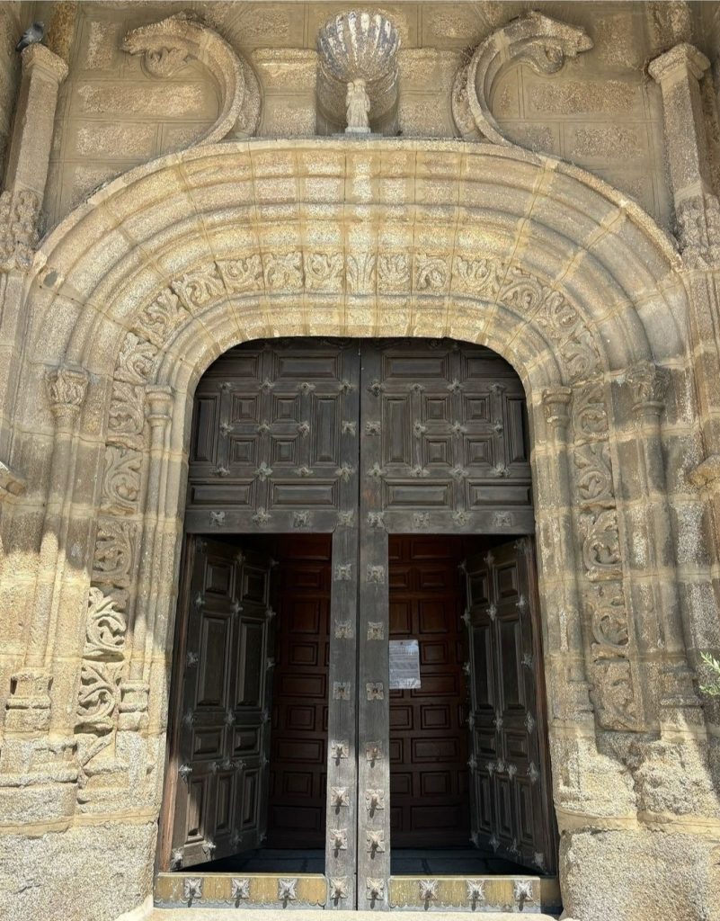 Fachada Iglesia San Esteban